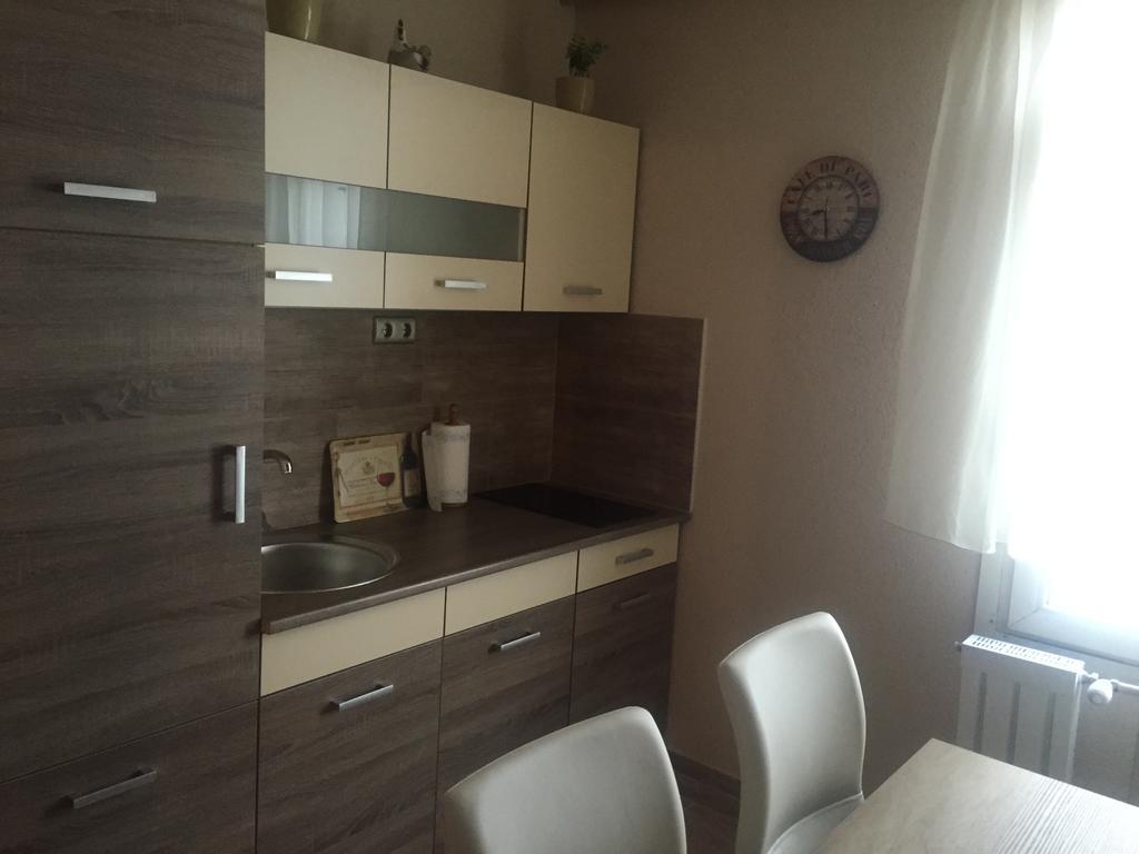 Belvarosi Deluxe Apartman Baja Dış mekan fotoğraf